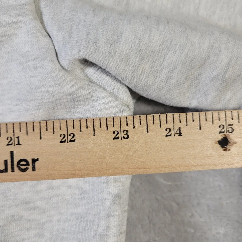 Roots Natural Kitchen Sweatshirt Mens L Grey Purple Embroidered Crewneck Fleece